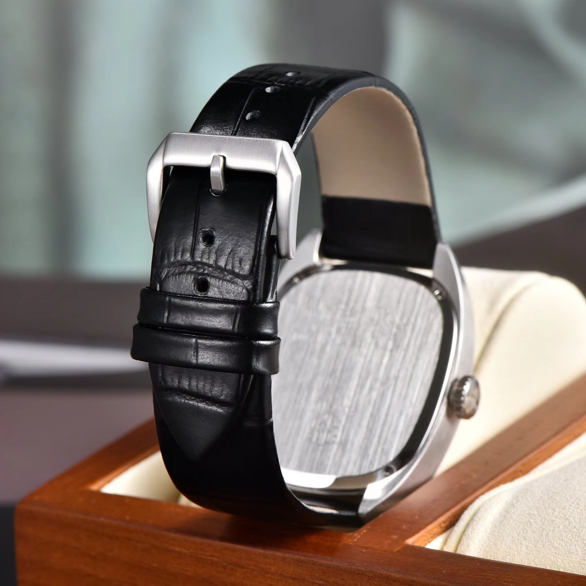 ROSSITIMI Men Quartz Watches T - огляд і ціна Scale - Men Formals & Ethnic Wear
